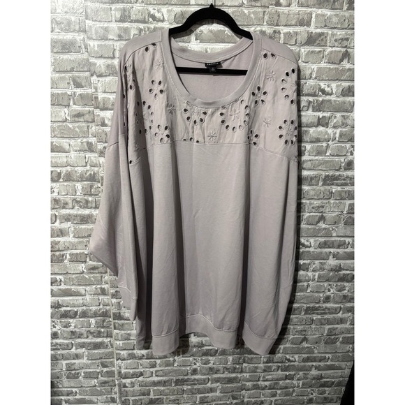 Torrid Grey Embroidered top - Picture 2 of 5